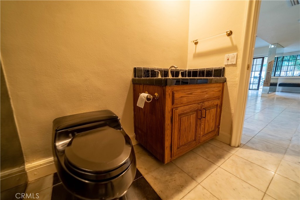 Photo for 1479 BELLEAU Road, Glendale, CA 91206 - Listing #SR-19152606 1479 BELLEAU Road, Glendale, CA 91206