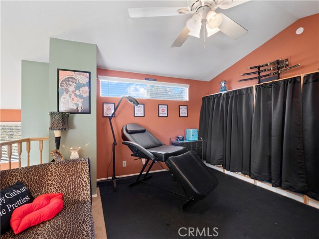 2 Bed Home for Sale in Saugus, California