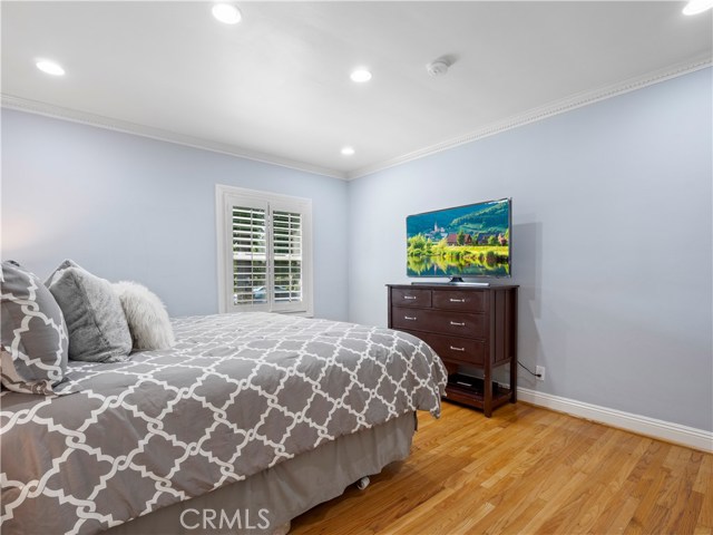 4 Bed Home for Sale in Sherman Oaks, California