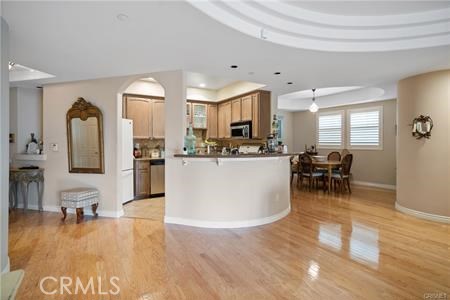 2 Bed Home for Sale in Studio City, California