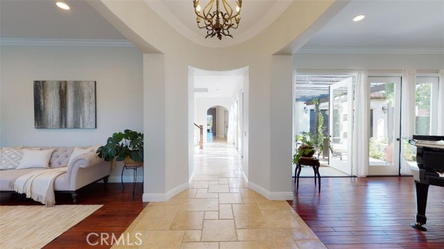 6 Bed Home for Sale in Calabasas, California