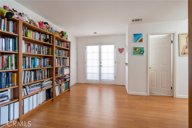 2213 Robinson Street, Redondo Beach, California 90278, 3 Bedrooms Bedrooms, ,3 BathroomsBathrooms,Residential,Sold,Robinson,SR20031443