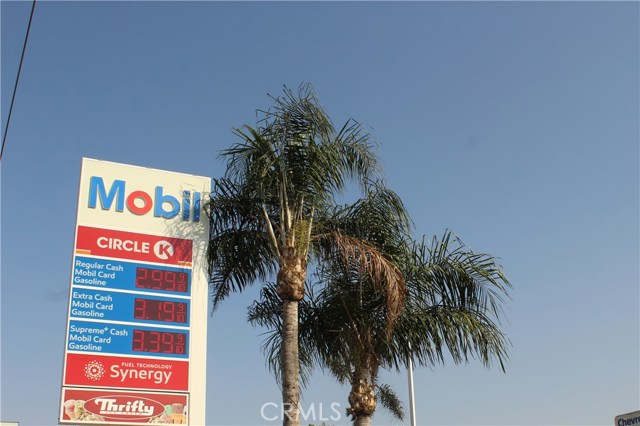 White, 93304, ,Commercial,For Sale,White,SR20204231