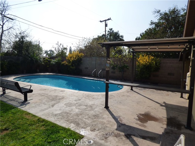4 Bed Home for Sale in San Fernando, California