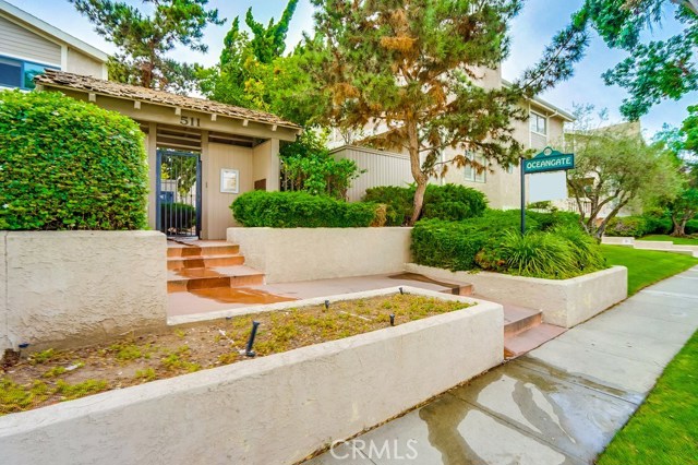 511 Meyer Lane, Redondo Beach, California 90278, 2 Bedrooms Bedrooms, ,1 BathroomBathrooms,Residential,Sold,Meyer,SR19152938