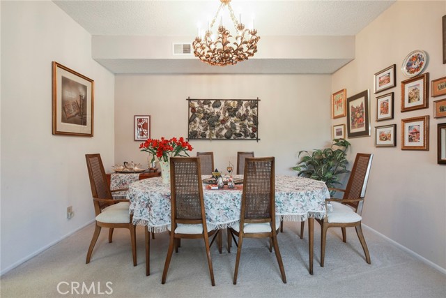 2 Bed Home for Sale in Lake Balboa, California