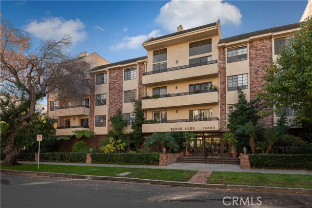 Photo of 14560 Benefit Street #303, Sherman Oaks, CA 91403