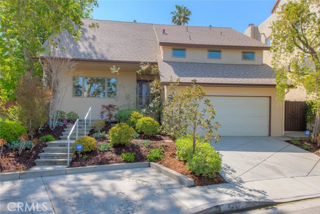 Photo of 4262 Levitt Lane, Sherman Oaks, CA 91403
