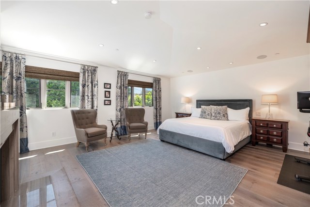 4 Bed Home for Sale in Sherman Oaks, California
