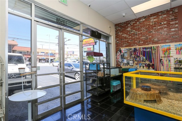 Oxnard St, 91606, ,Business Opportunity,For Sale,Oxnard St,SR20135107