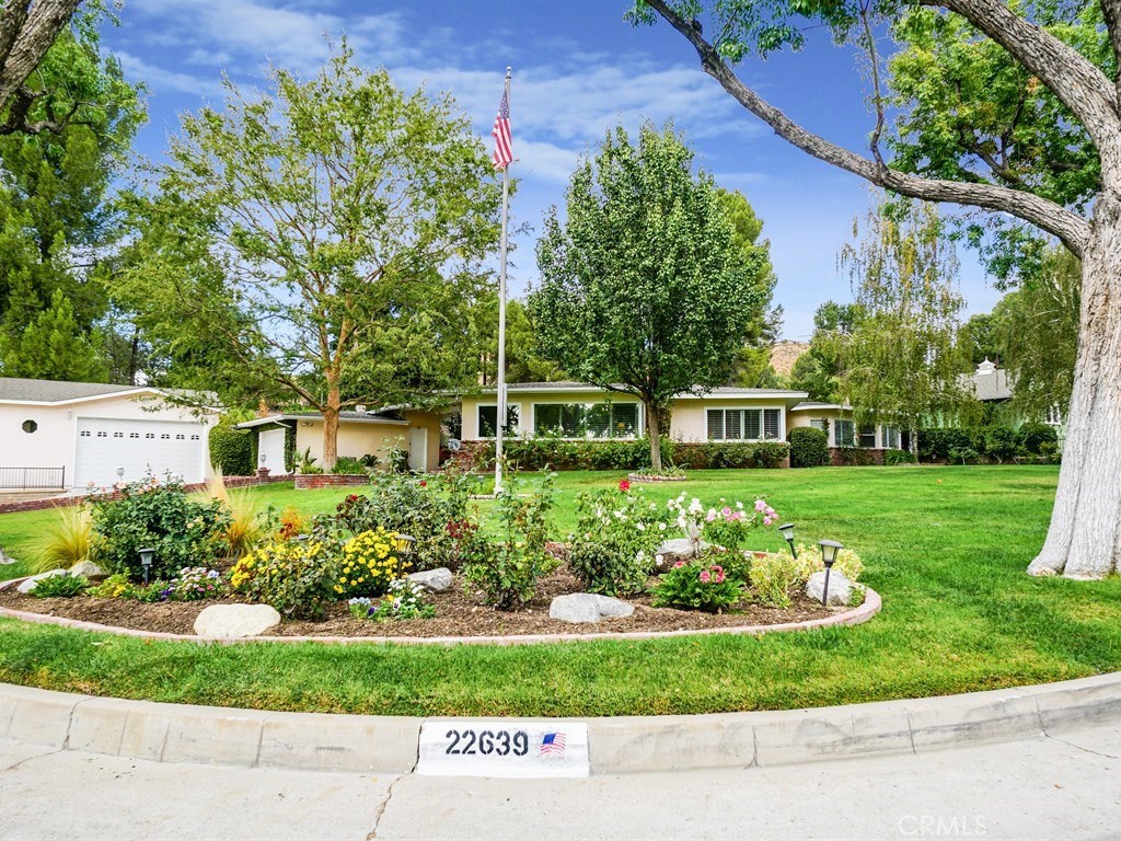 Photo of 22639 ARRIBA DRIVE, Saugus, CA 91350
