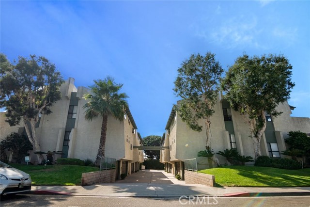 2110 Vanderbilt Lane, Redondo Beach, California 90278, 2 Bedrooms Bedrooms, ,2 BathroomsBathrooms,Residential,Sold,Vanderbilt,SR20203263