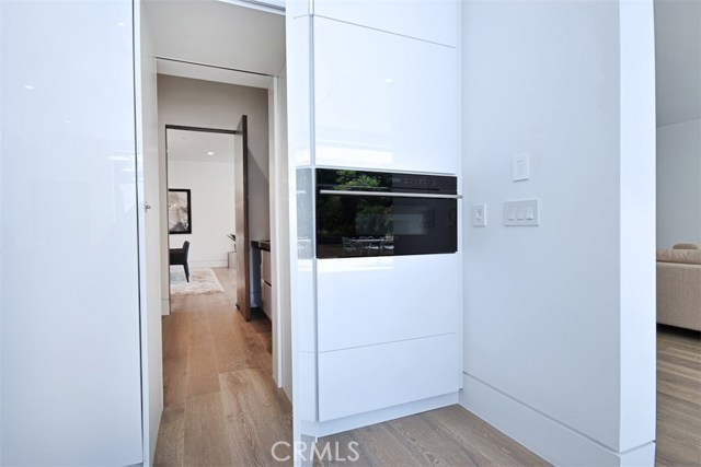 5 Bed Home for Sale in Sherman Oaks, California