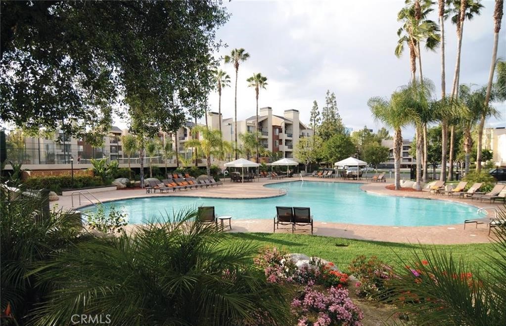 Photo for 21500 BURBANK Boulevard, 305, Woodland Hills, CA 91367 - Listing #SR-19282412 21500 BURBANK Boulevard, 305, Woodland Hills, CA 91367