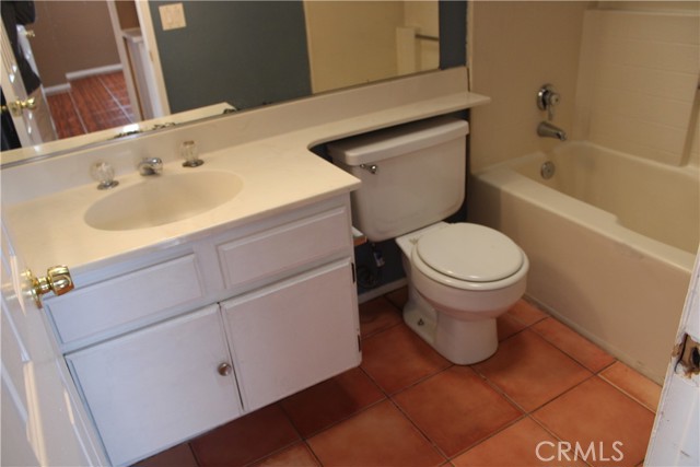 4 Bed Home for Sale in Palmdale, California