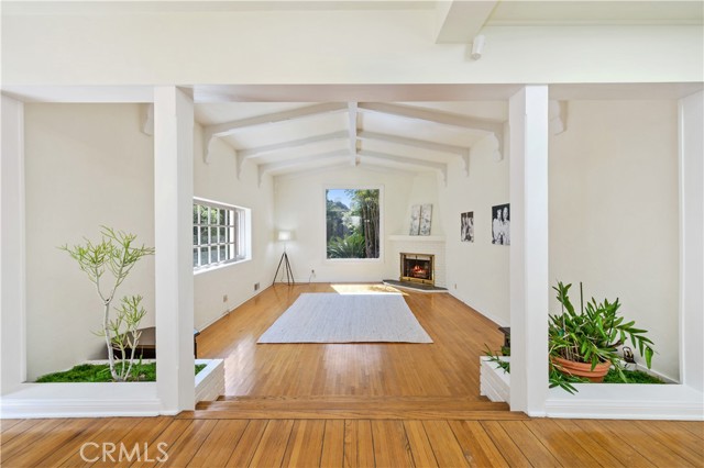 3 Bed Home for Sale in Beverly Hills, California
