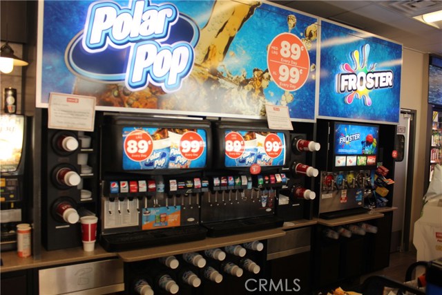 White, 93304, ,Commercial,For Sale,White,SR20204231