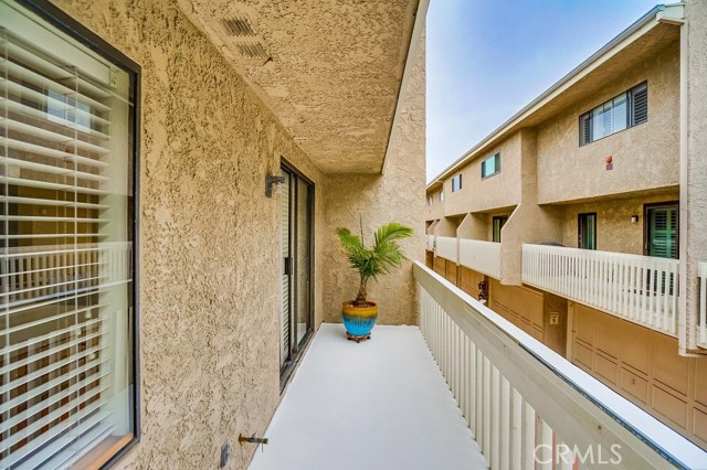511 Meyer Lane, Redondo Beach, California 90278, 2 Bedrooms Bedrooms, ,1 BathroomBathrooms,Residential,Sold,Meyer,SR19152938