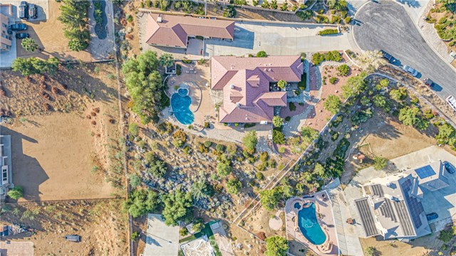 6 Bed Home for Sale in Palmdale, California