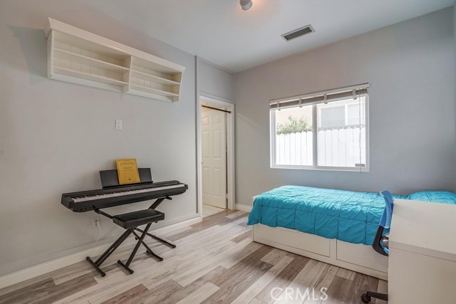 5 Bed Home for Sale in Valley Village, California
