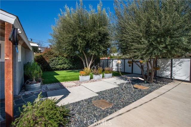 4 Bed Home for Sale in Sherman Oaks, California