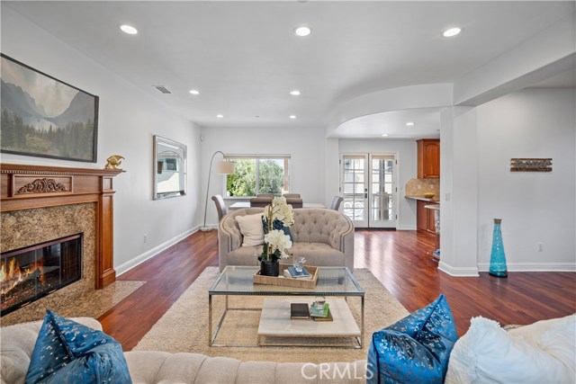 817 Garnet Street, Redondo Beach, California 90277, 3 Bedrooms Bedrooms, ,3 BathroomsBathrooms,Residential,Sold,Garnet,SR20234733