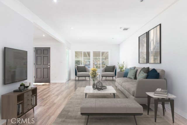 3 Bed Home for Sale in Lake Balboa, California