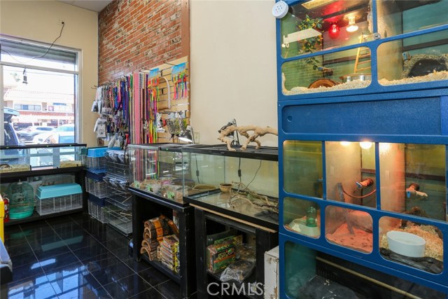 Oxnard St, 91606, ,Business Opportunity,For Sale,Oxnard St,SR20135107