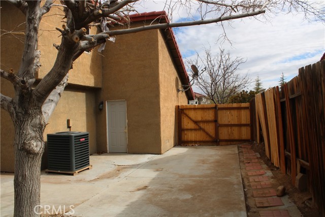 4 Bed Home for Sale in Palmdale, California