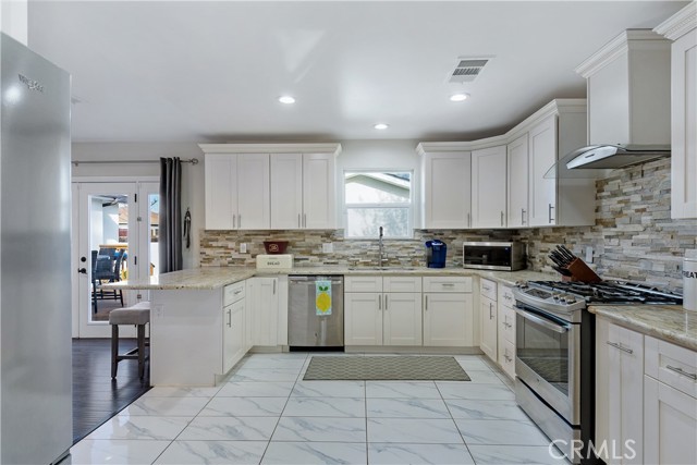 4 Bed Home for Sale in Sherman Oaks, California