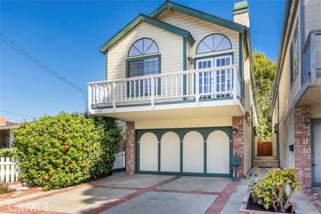 2206 Prospect Avenue, Hermosa Beach, California 90254, 3 Bedrooms Bedrooms, ,3 BathroomsBathrooms,Residential,Sold,Prospect,SR20238746