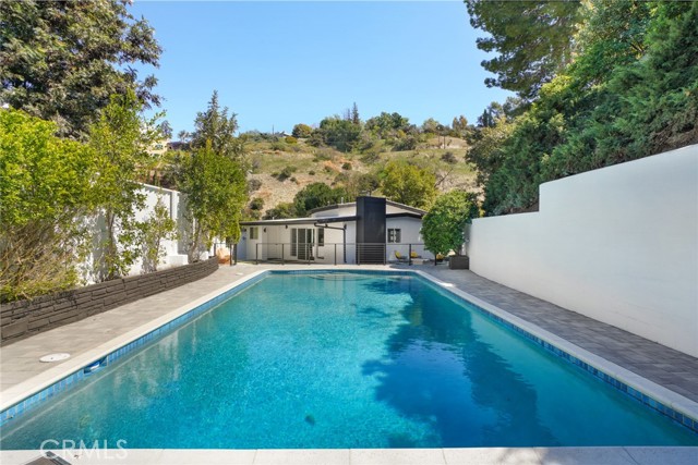 3 Bed Home for Sale in Sherman Oaks, California