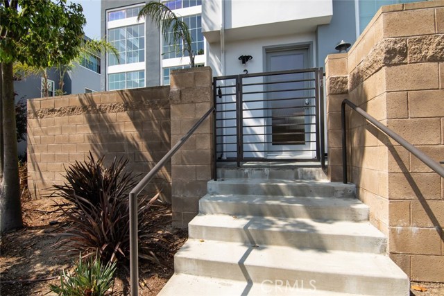 2 Bed Home for Sale in Playa Vista, California