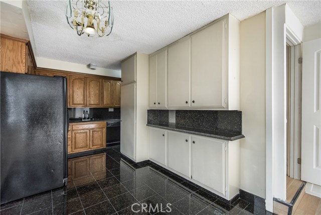 1 Bed Home for Sale in North Hollywood, California