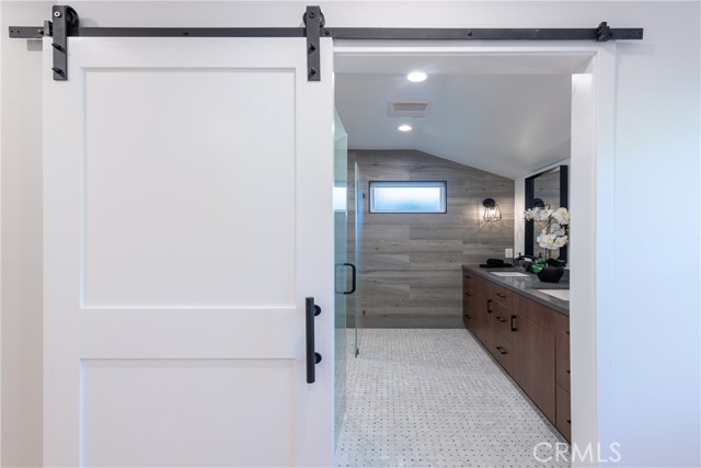4 Bed Home for Sale in Encino, California