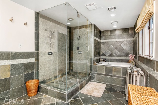 5 Bed Home for Sale in Sherman Oaks, California