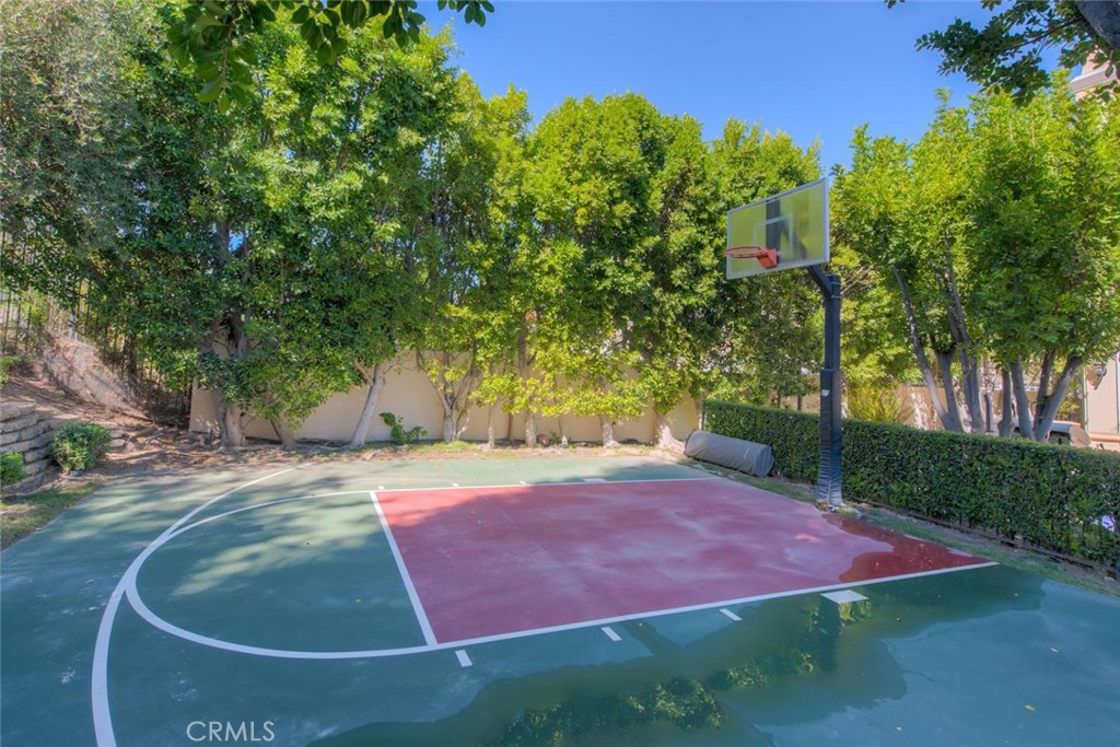 Photo for 3743 Winford Drive, Tarzana, CA 91356 - Listing #SR-19247958 3743 Winford Drive, Tarzana, CA 91356