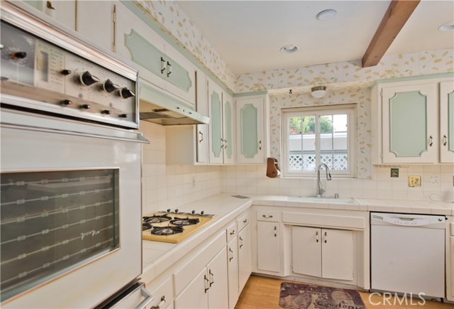 4 Bed Home for Sale in Valley Village, California