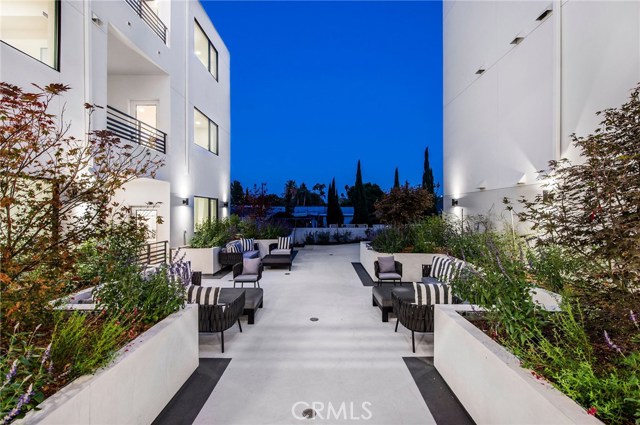 3 Bed Home for Sale in Valley Village, California