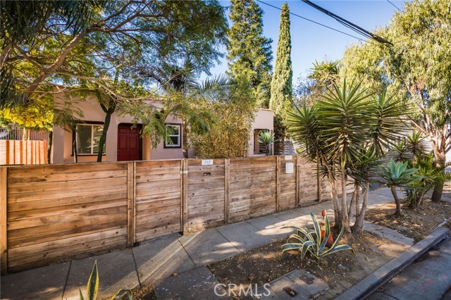 6 Bed Home for Sale in Venice, California