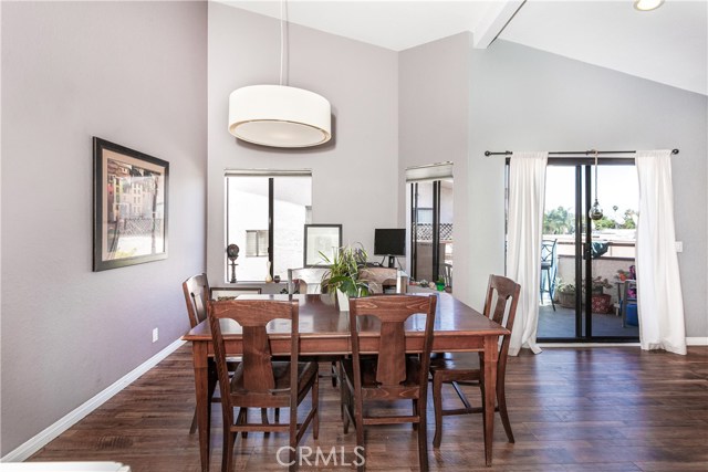 2 Bed Home for Sale in Valley Village, California