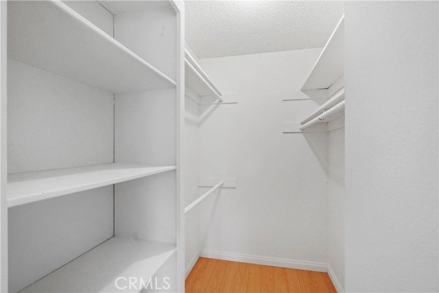 1 Bed Home for Sale in Encino, California