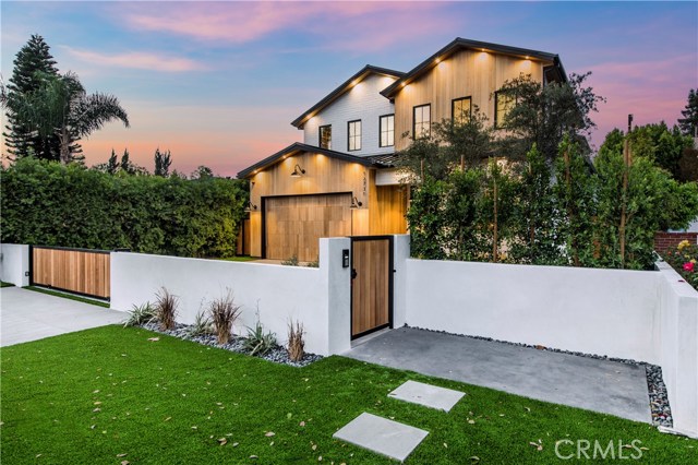 5 Bed Home for Sale in Studio City, California
