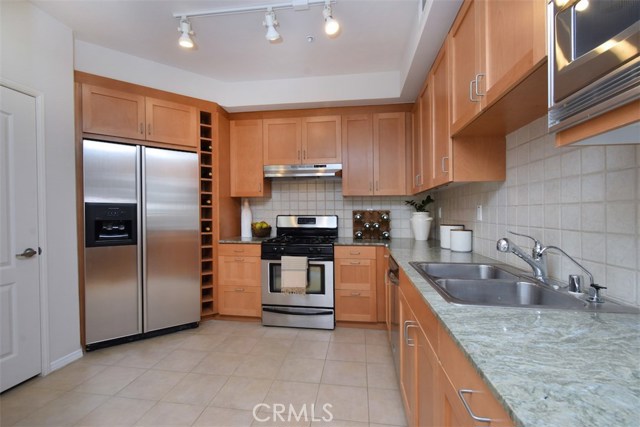 2 Bed Home for Sale in Studio City, California