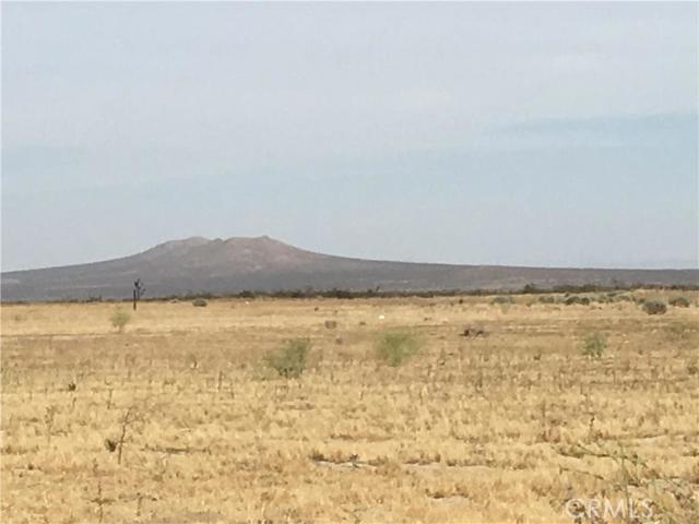 Werner Avenue, Rosamond, CA, Werner Avenue
