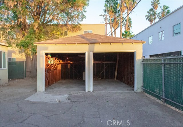  Income Home for Sale in Van Nuys, California