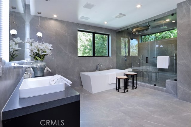 5 Bed Home for Sale in Sherman Oaks, California