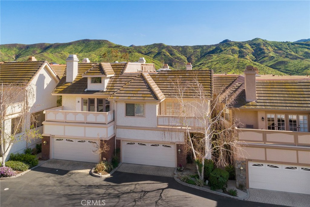 Photo of 32114 CANYON RIDGE DRIVE, Westlake Village, CA 91361