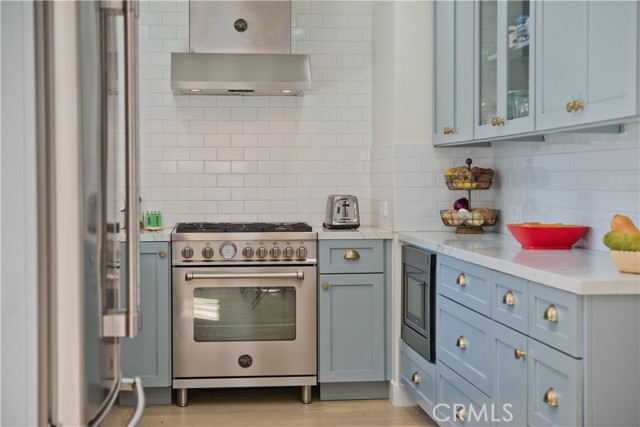 4 Bed Home for Sale in Sherman Oaks, California