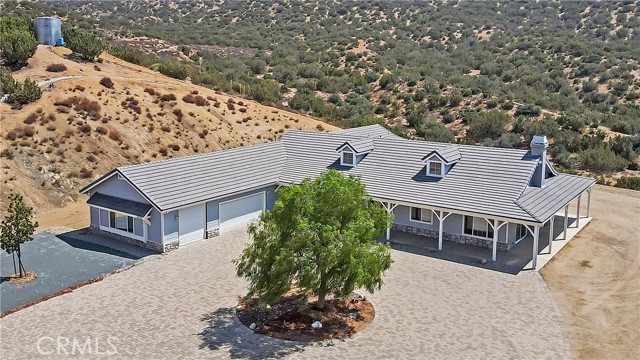 Detail Gallery Image 1 of 1 For 35139 Penman Rd, Agua Dulce,  CA 91390 - 5 Beds | 3 Baths